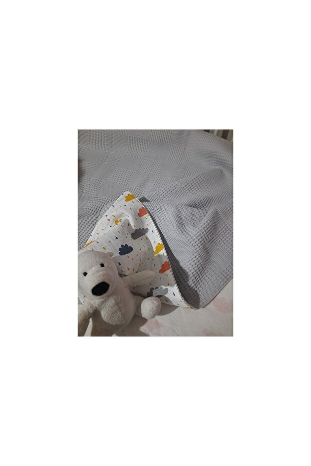 Cloud Patterned Double Sided Waffle Pike - 3