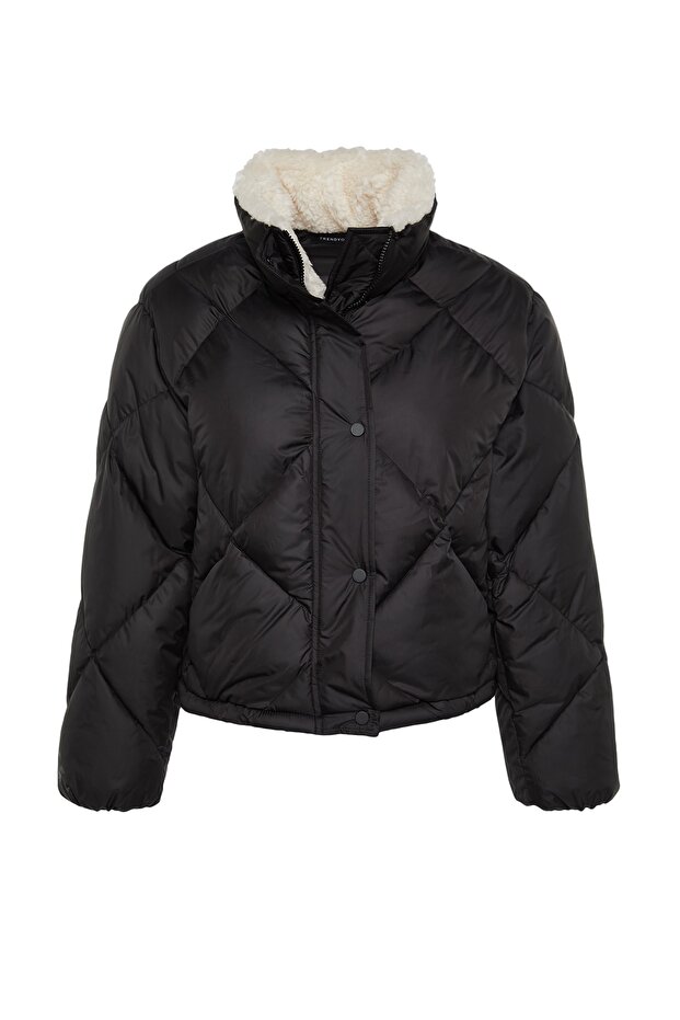 Siyah Oversize Kalıp Peluş Yaka Detaylı Su İtici Şişme Mont TWOAW24MO00008 - 6