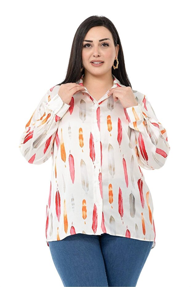قميص فوشيا من الساتان مزين بالريش مقاس كبير