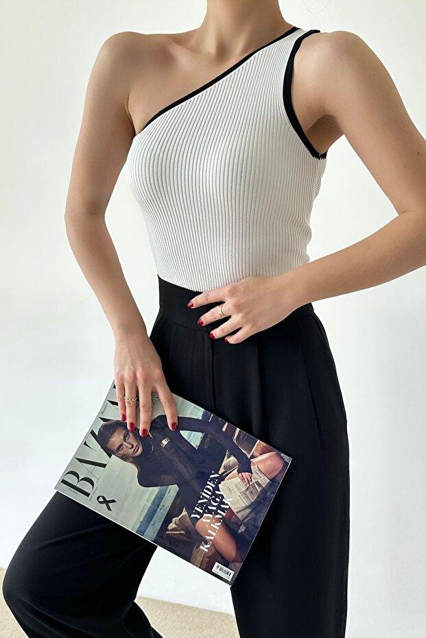 قميص داخلي مضلع بكتف واحد - 1