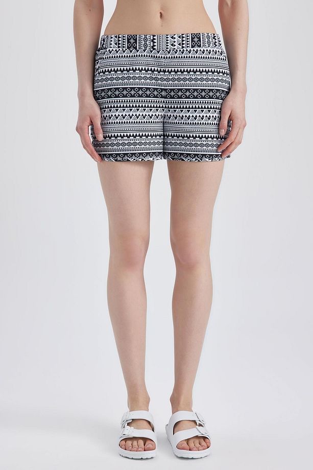 Fall In Love Regular Fit Etnik Desenli Deniz Şortu - 5