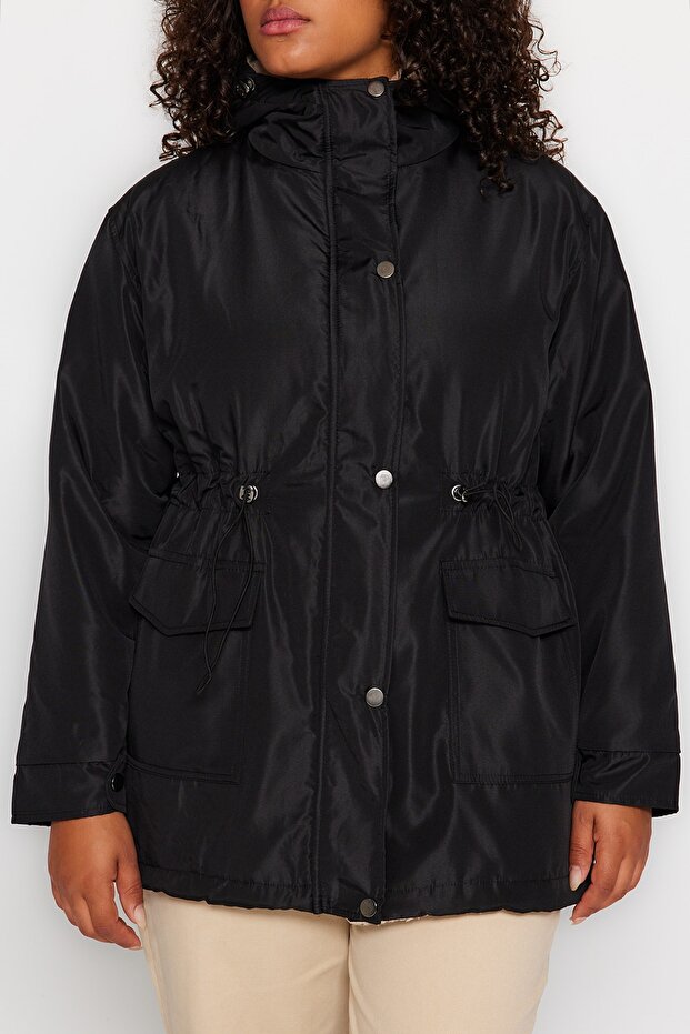 Fekete normál szabású kapucnis szőrme belső vízlepergető nagy méretű Parka kabát TBBAW23KB00000 - 3