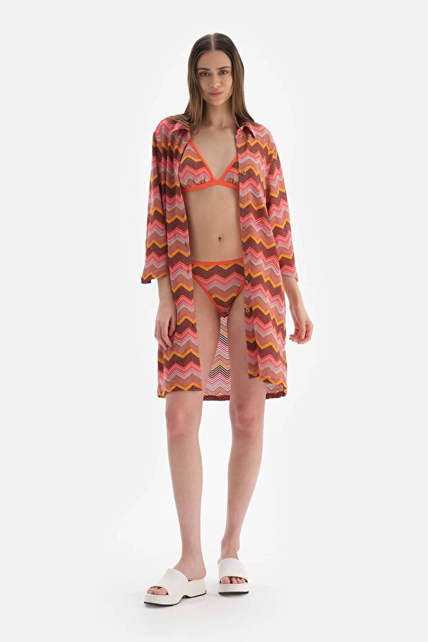 Csempe - narancssárga ing - 1