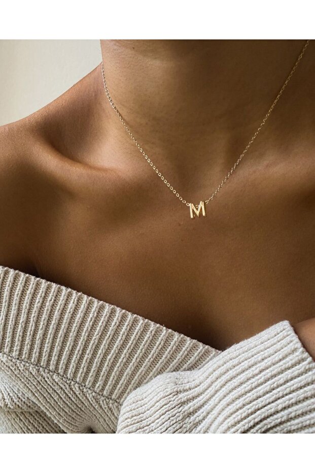 kadın m harf kolye - 1