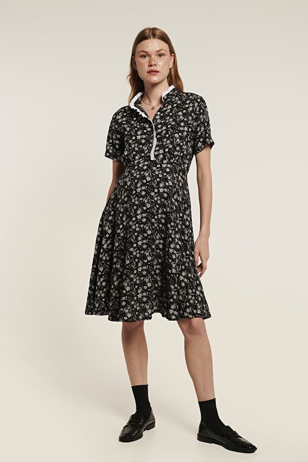 CHARLOTTE Button-Necked and Ruffled A-Line Skirt Black Maternity Dress