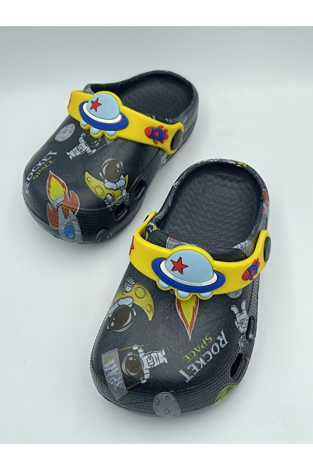 BOY CROSS SLIPPERS - 1