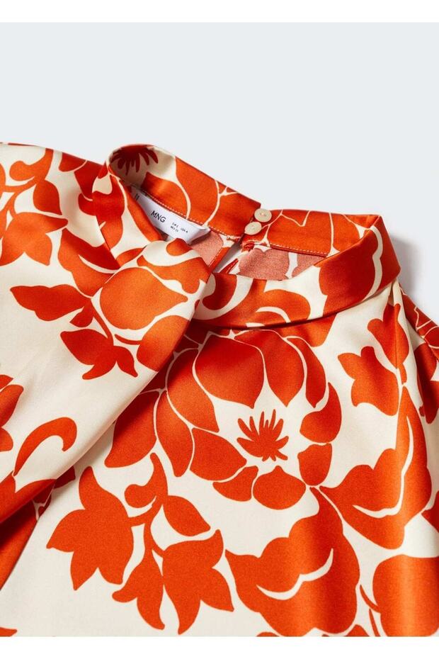 Çiçekli saten bluz - 6