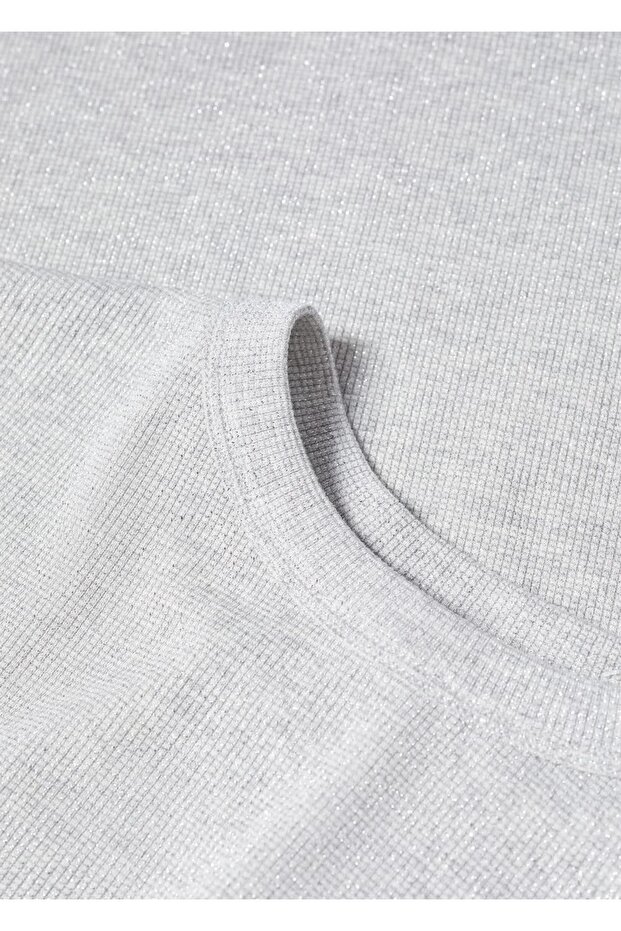 Sim Detaylı Tişört - 5