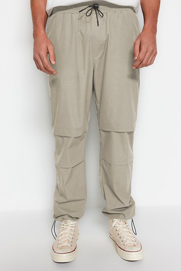 Açık Haki Lastikli Beli Bağlamalı Jogger Fit Baggy Paraşüt Pantolon TMNSS23PL00045 - 5