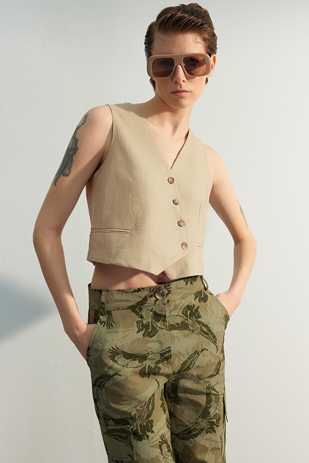 Bej Fitted Crop Dokuma Keten Görünümlü Yelek TWOSS23YE00016 - 6