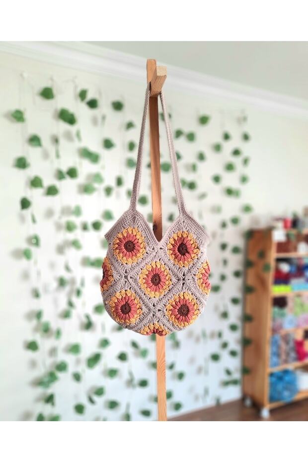 Handmade Knitted Sunflower Motif Bag