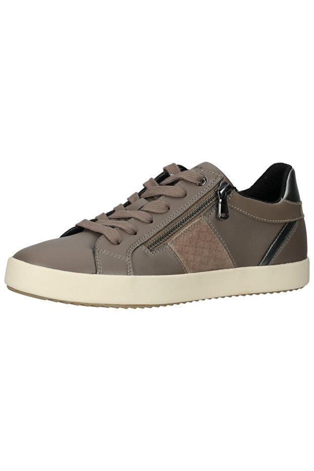 Παπουτσιών - 1