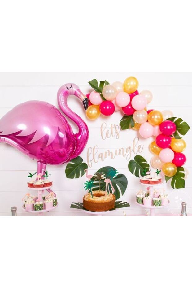 FLAMINGO CONCEPT BIRTHDAY FLAINGO FOIL BALLOON AND BALLOON CHAIN BIRTHDAY BALLOON ORGANIZATION