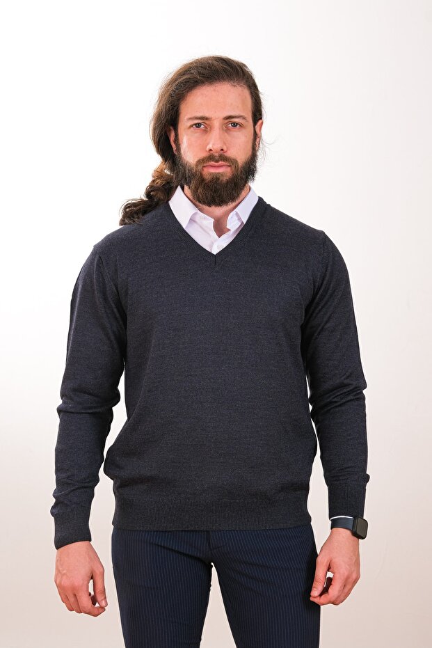 سترة صوفية برقبة على شكل حرف V - 1