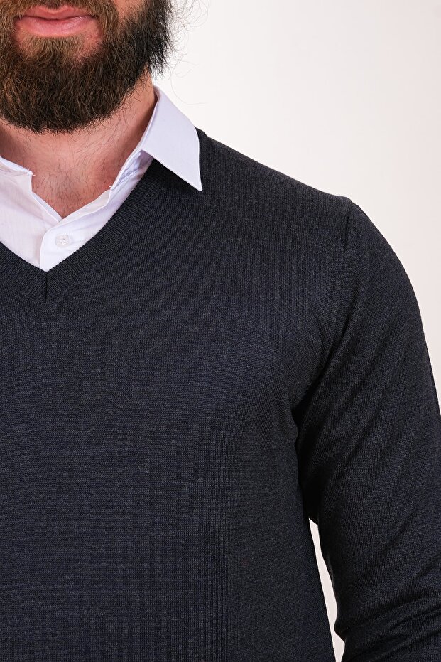 سترة صوفية برقبة على شكل حرف V - 6