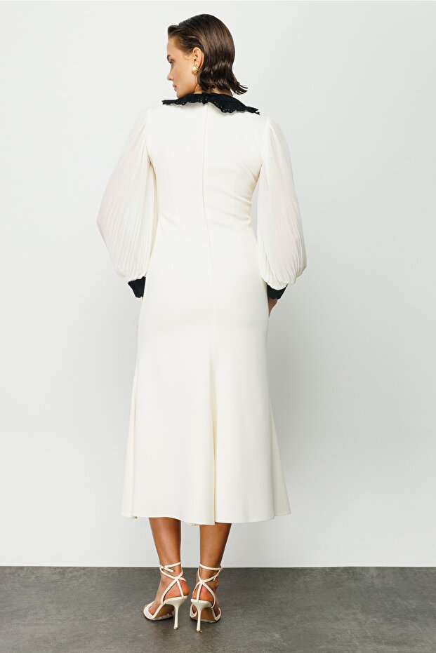 Dantel Yaka Krep Elbise - 3