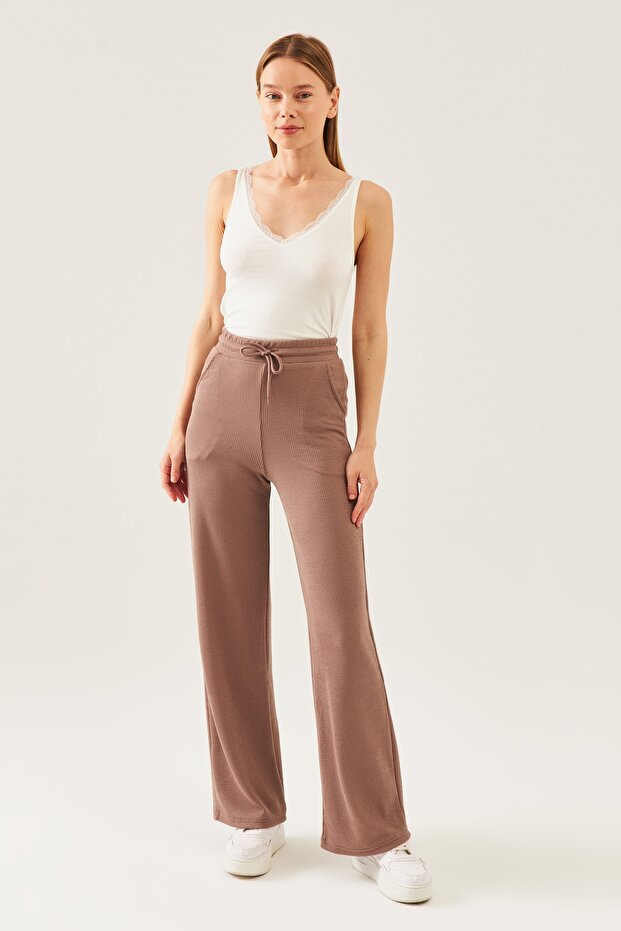 Women's Light Brown Knitted Fabric Wide Leg Trousers with Elastic Waist