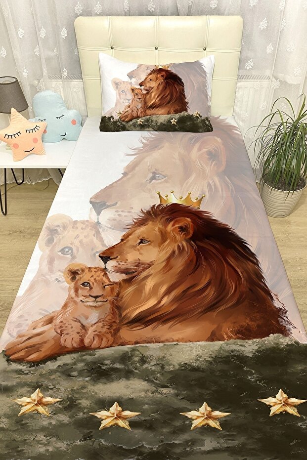 Kiral Lion and Cub Bedspread and Pillowcase