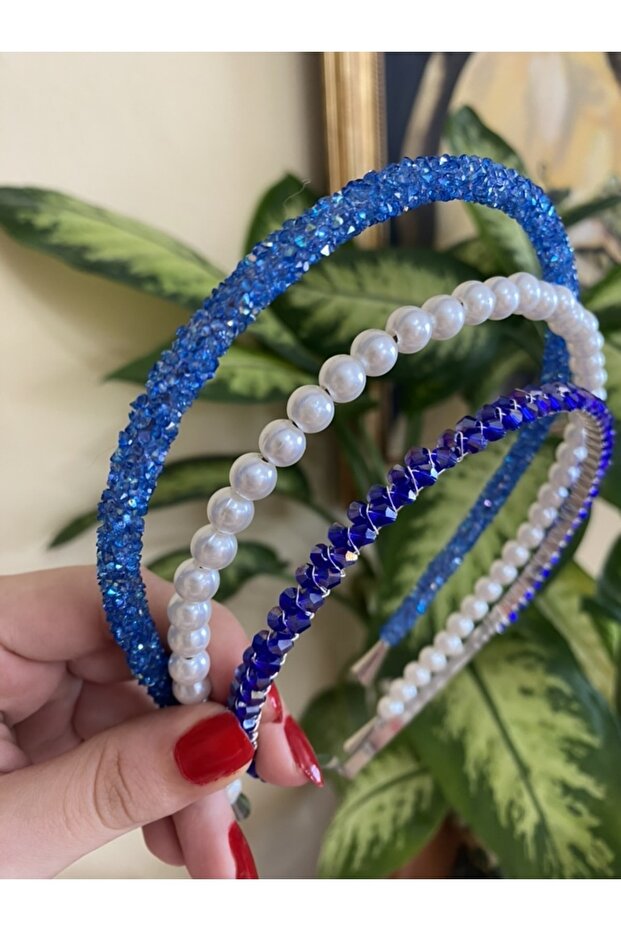 Gathered, Glittering, Pearl Crown Set