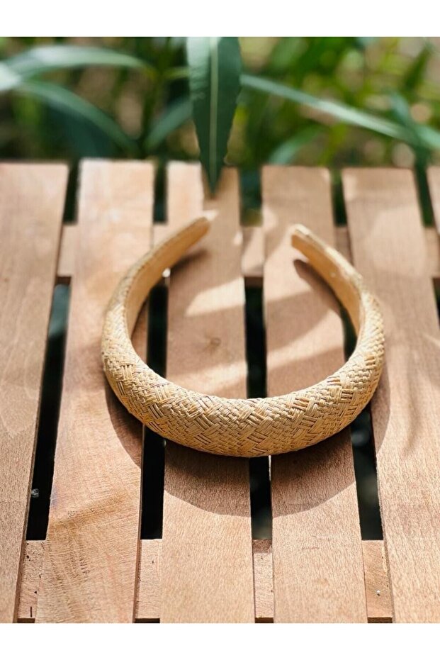 Light Beige Padding Crown - 1