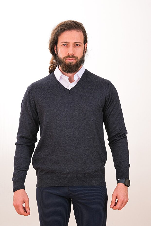 سترة صوفية برقبة على شكل حرف V - 4