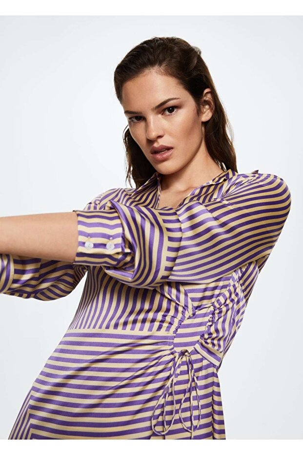 Gestreiftes Satinkleid - 6