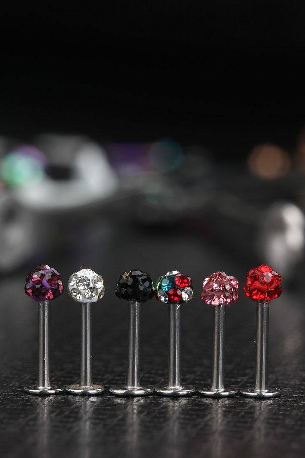 Titanyum Bar Zirkon Taşlı Kıkırdak Tragus Helix Uyumlu Set Piercing 8 Mm - 1