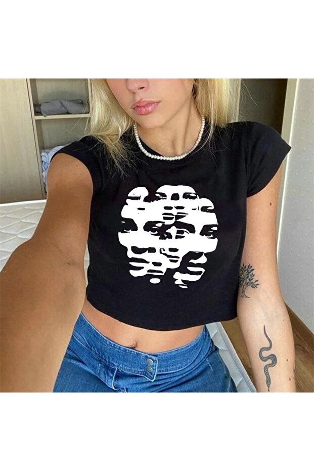 Y2K Face to Face Black Crop