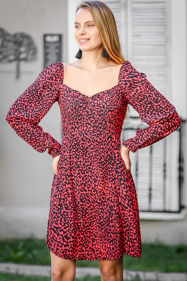Women's Leopard Patterned Pentagonal Collar Lined Woven Dress M10160000EL97518
