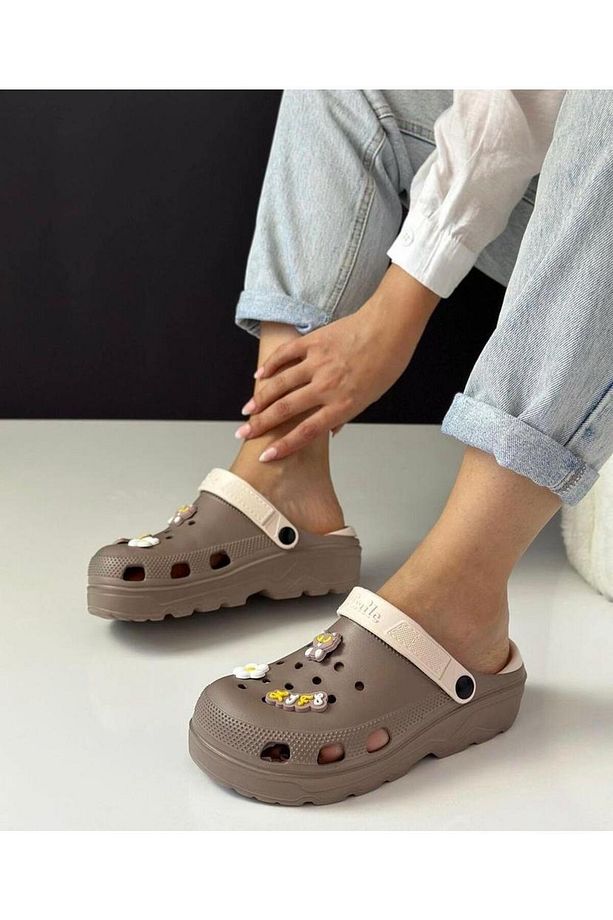 Eva Önü Kapalı Çift Taban Bahçe Banyo Hastane Aşçı Terliği Cross Terlik Modeli - 6
