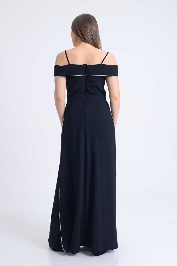 Siyah Kayık Yaka Askılı Tulum - 7