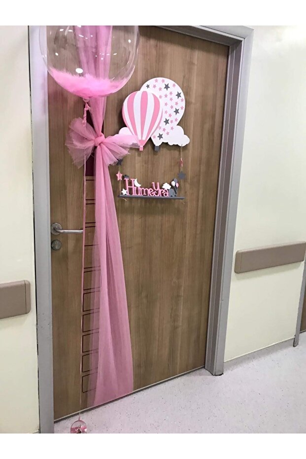 PEMBE HASTANE BEBE KAPI SÜSLEME SETİ - 1