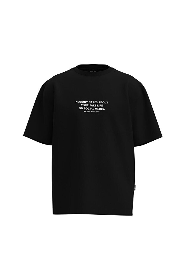 Oversize Nobody Cares About Your Fake Life Unisex T-Shirt