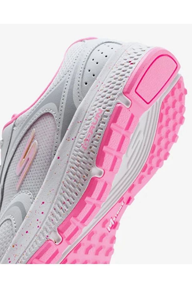 Go Run Consistent - Vivid Hor 128285 WPK - 7