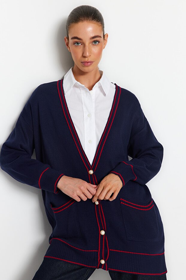 Navy Blue Pearl Buttoned Piping Knitwear Cardigan TCTAW24TH00036