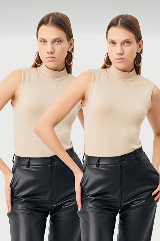 Women's Cream 2-Piece Sleeveless Body