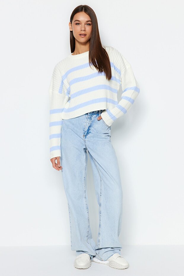 Ekru Crop Geniş Kalıp Çizgili Triko Kazak TWOAW24KZ00295 - 2
