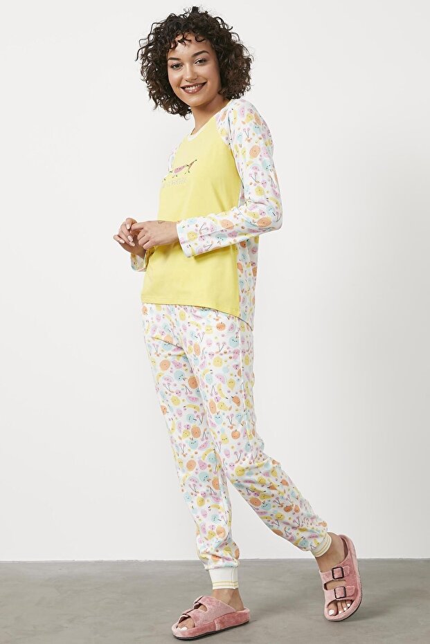 طقم بيجامة حرارية منقوشة - أصفر - 4