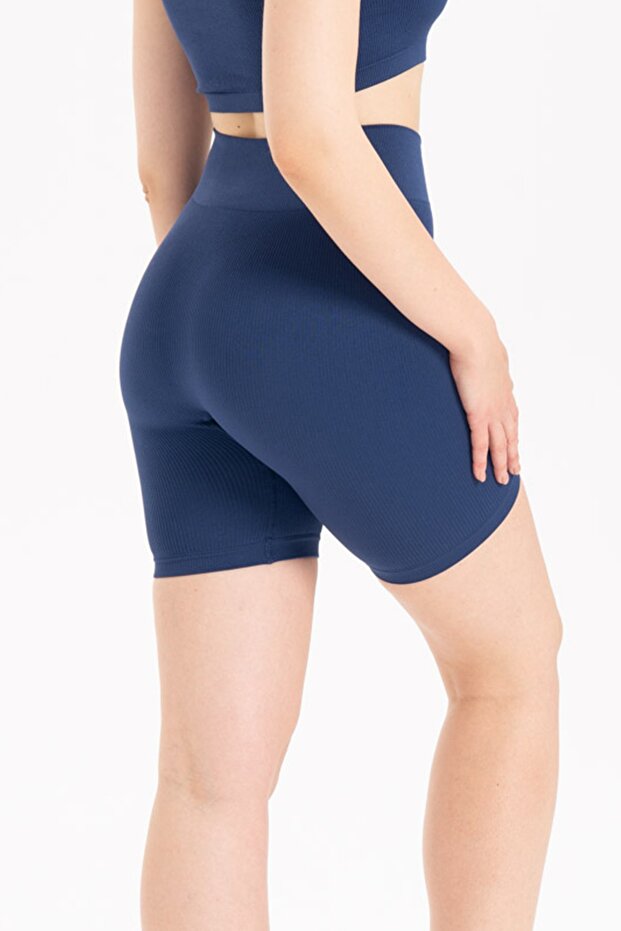 Kadın Dikişsiz Örme Fitilli Orta Boy Biker Şort 9005 - 4