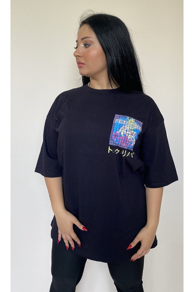 Large Size Women's T-Shirt Printed 21022 Black