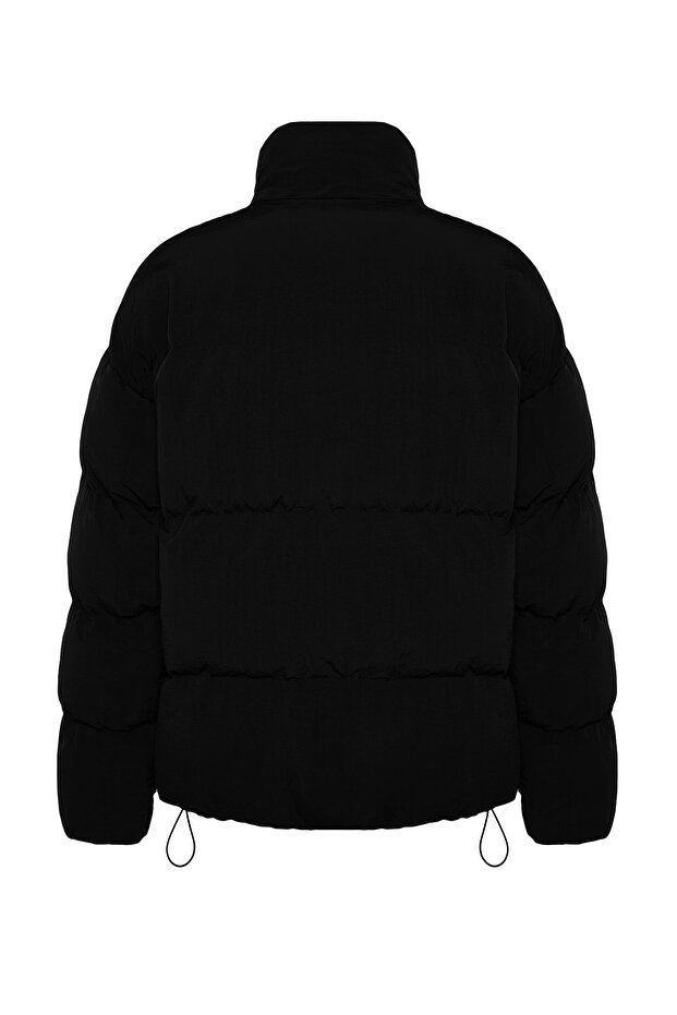 Siyah Unisex Oversize Fit Dik Yaka Suya ve Rüzgara Dayanıklı Şişme Kışlık Mont TMNAW24MO00003 - 8