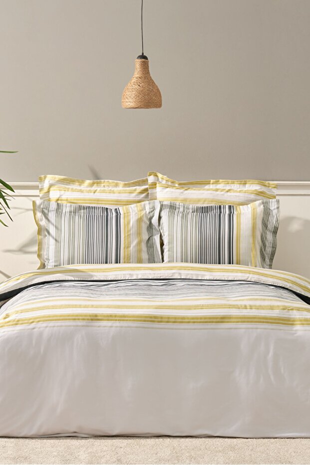 Nolan 100% Cotton Satin Double Duvet Cover Set Green