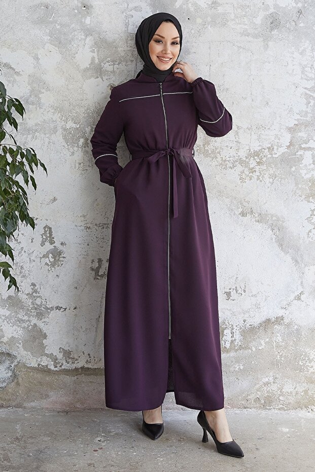 Milena Biye Detail Belted Abaya - Plum
