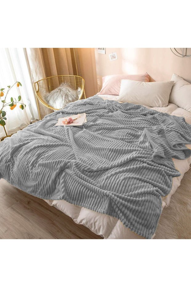 Double Corded Soft Textured Blanket 210 x 230 cm