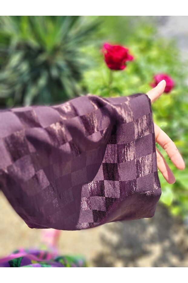 Kadın Tesettür Ipeksi Pamuk Jakar Parlak Dama Desen Şal*acı Kahve - 8