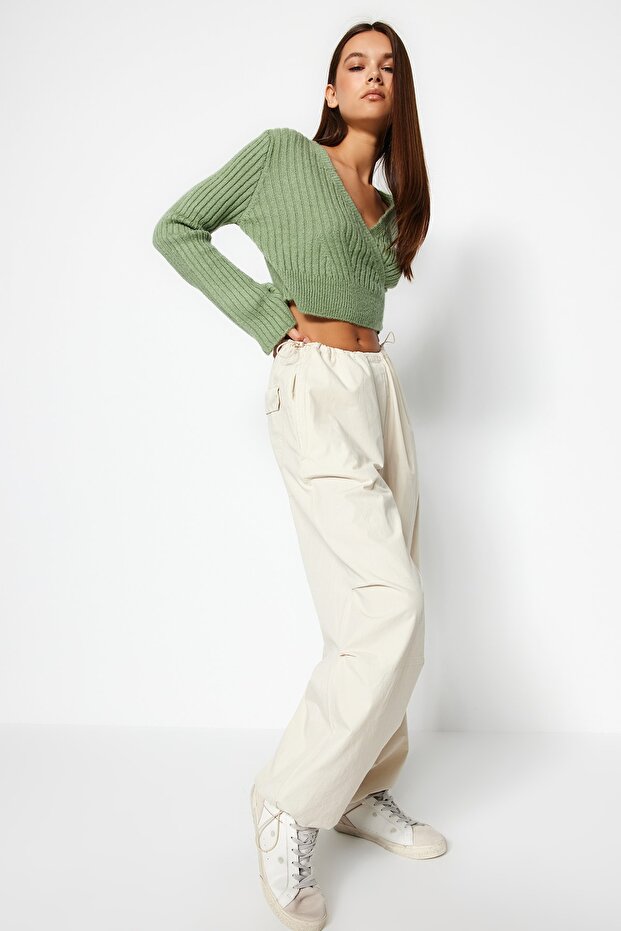 Mint Crop Yumuşak Dokulu Kruvaze Triko Kazak TWOAW24KZ00381 - 4