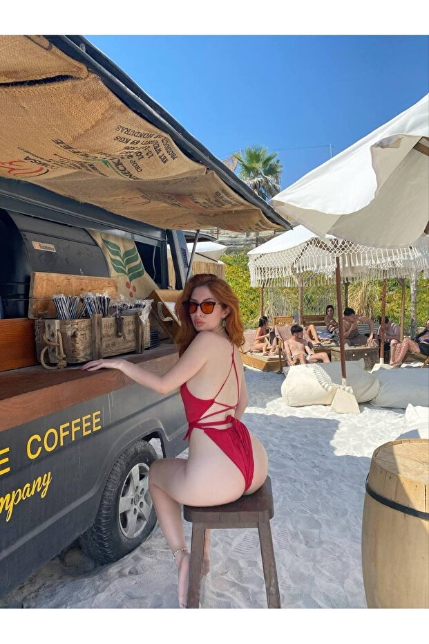 Yüksek Kesim Tek Parça Fuşya Mayokini - 2