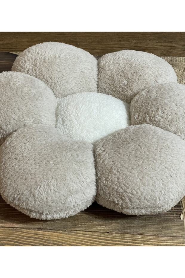 Daisy Pillow Throw Pillow Beige Decor