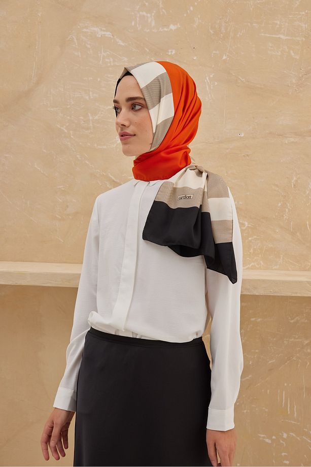CARDİON EKOSE DESENLİ KREP NAR ÇİÇEĞİ RENGİ ŞAL - 1