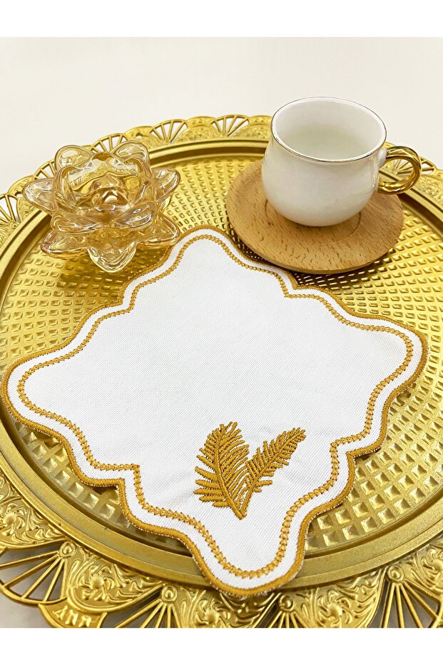 6-Piece Spike Patterned Embroidery Linen Coffee Side Presentation Napkin & Coasters